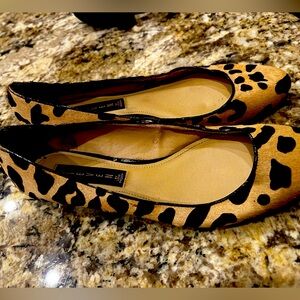 Steve Madden leopard round toe shoes. Size 7.5 US.